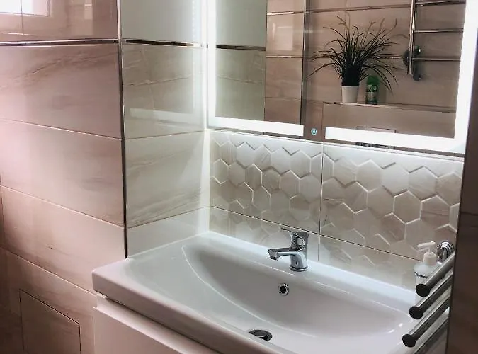 Daire Pod Kasztanem *